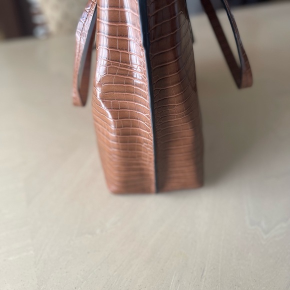 Alfani Tote in Brown crocodile - Picture 4 of 9